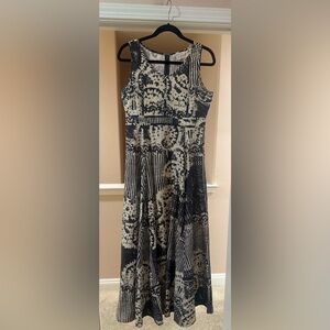 Women’s Coldwater Creek Maxi Gray Ivory Cream Bohemian Flowy Print Dress Size 8.